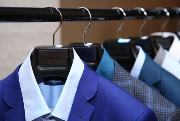 市場定位戰(zhàn)略的內容,服裝市場定位戰(zhàn)略,服裝戰(zhàn)略定位