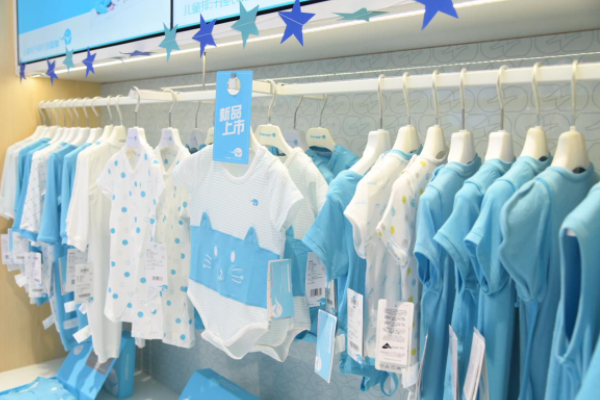 小藍象服裝產(chǎn)品